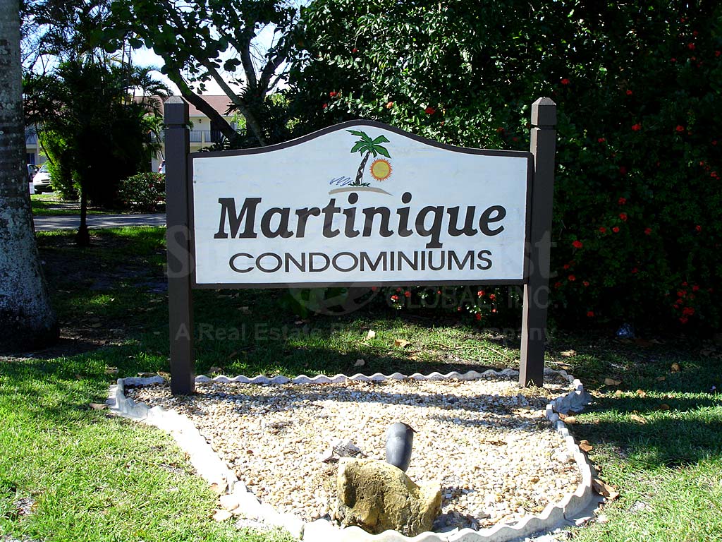 Martinique Signage